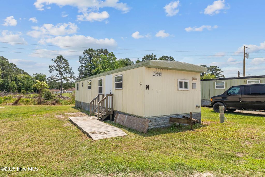 Photo of 1134 Old Maplehurst Road #N, Jacksonville, NC 28540 (MLS # 100557844)