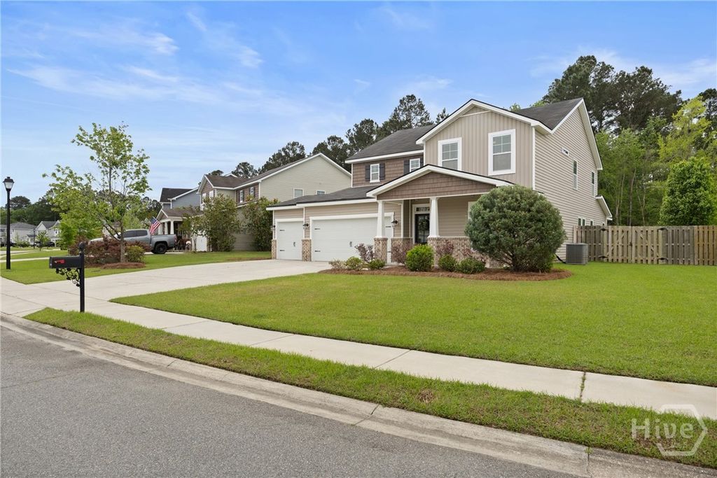 Photo of 196 Willow Point Circle, Savannah, GA 31407 (MLS # SA353183)