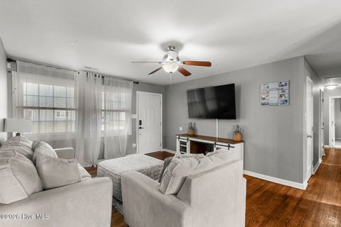 Tiny photo for 904 Barn Street, Jacksonville, NC 28540 (MLS # 100550663)