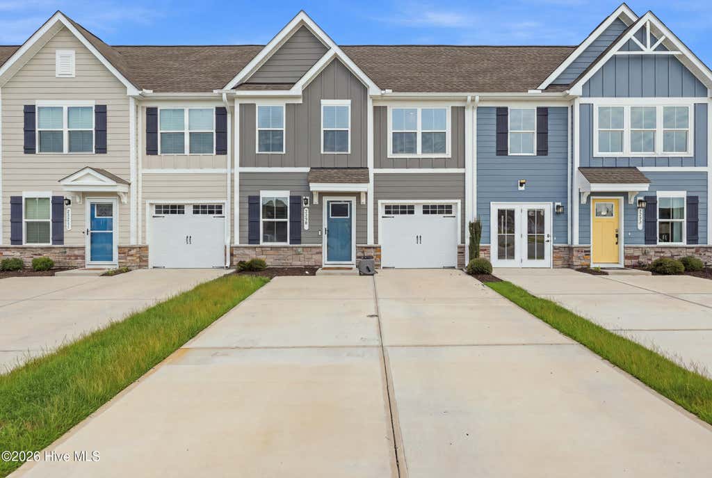 Photo of 3306 Primrose Drive, Leland, NC 28451 (MLS # 100593028)