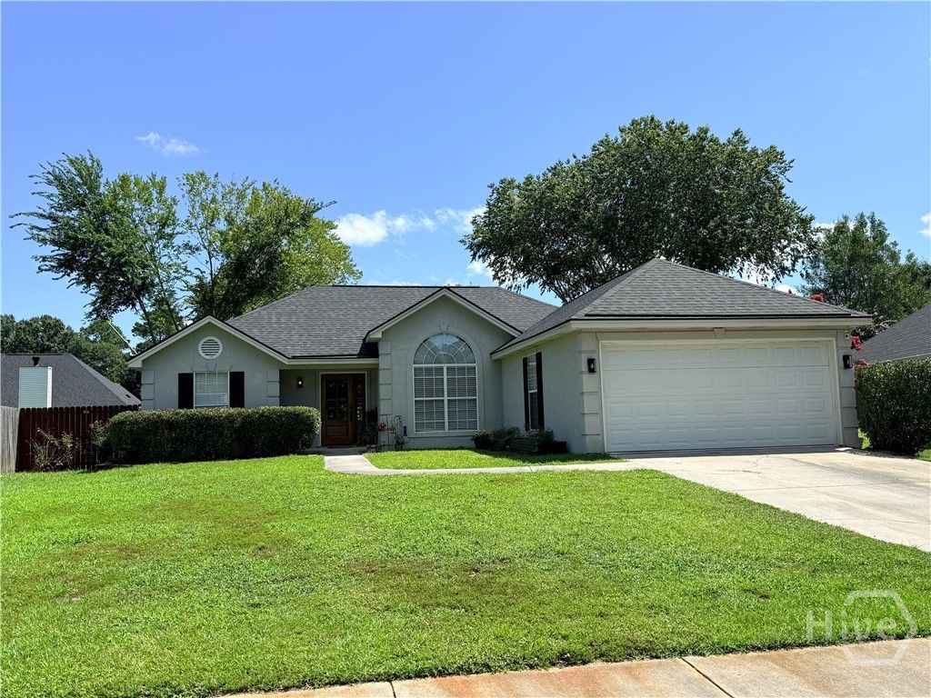 Photo of 37 Ryan Drive, Richmond Hill, GA 31324 (MLS # SA359746)