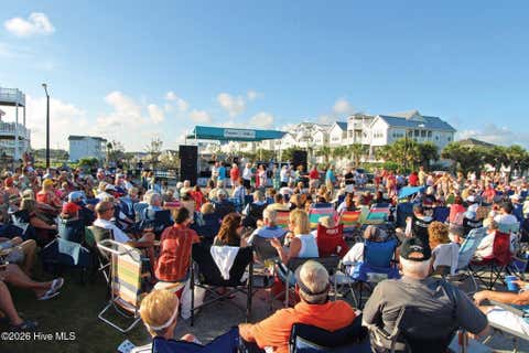 Tiny photo for 27 Ocean Isle West Boulevard # Dd, Ocean Isle Beach, NC 28469 (MLS # 100598041)