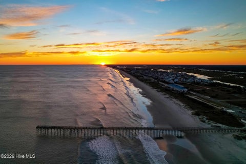 Tiny photo for 27 Ocean Isle West Boulevard # Dd, Ocean Isle Beach, NC 28469 (MLS # 100598041)