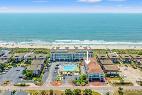 Tiny photo for 27 Ocean Isle West Boulevard # Dd, Ocean Isle Beach, NC 28469 (MLS # 100598041)