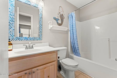 Tiny photo for 27 Ocean Isle West Boulevard # Dd, Ocean Isle Beach, NC 28469 (MLS # 100598041)