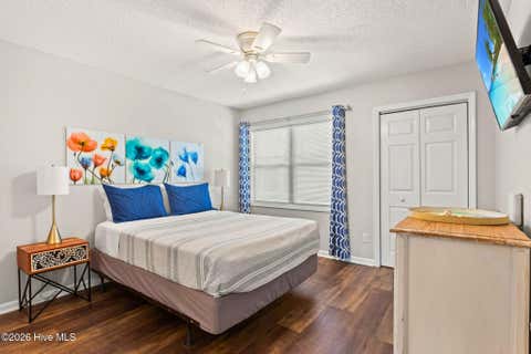 Tiny photo for 27 Ocean Isle West Boulevard # Dd, Ocean Isle Beach, NC 28469 (MLS # 100598041)