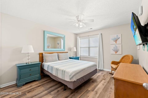 Tiny photo for 27 Ocean Isle West Boulevard # Dd, Ocean Isle Beach, NC 28469 (MLS # 100598041)