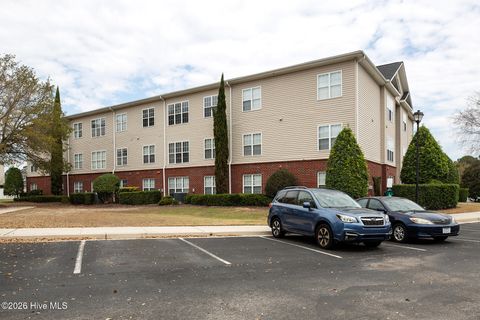 Tiny photo for 2808 Bloomfield Lane #Unit 305, Wilmington, NC 28412 (MLS # 100560477)