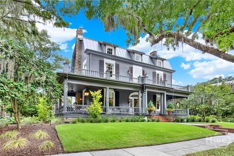 123 E 46th Street Savannah GA 31405