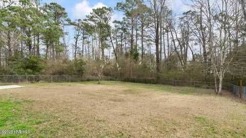 Tiny photo for 129 Suffolk Circle, Jacksonville, NC 28546 (MLS # 100545055)