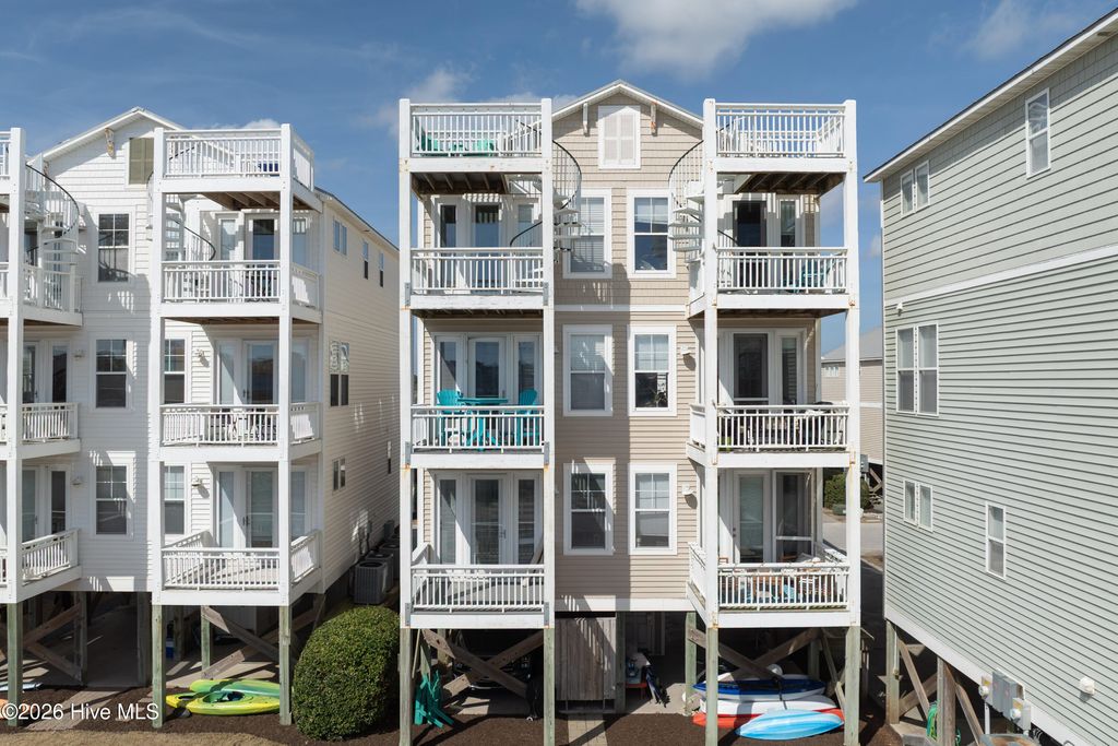 Photo of 106 Egret Landing Court #B, Surf City, NC 28445 (MLS # 100558163)