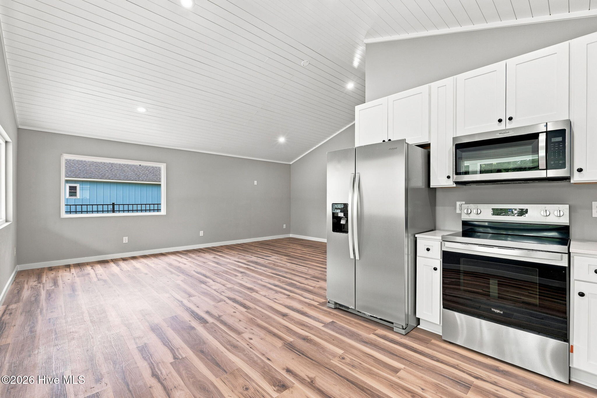 157 Long Pond Loop