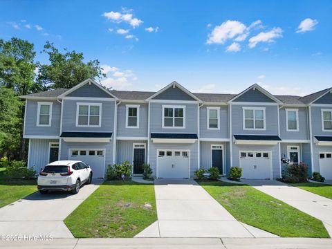 Photo of 152 Aspen Road, Hampstead, NC 28443 (MLS # 100575609)