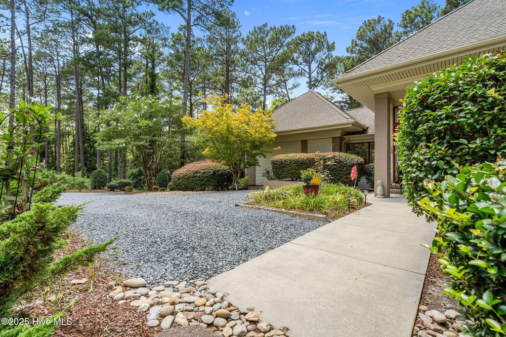 Photo of 125 Williams Road, Southern Pines, NC 28387 (MLS # 100525465)