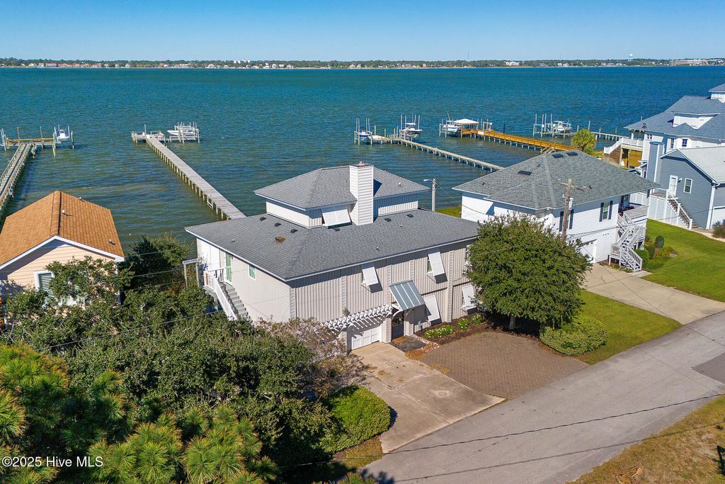 Photo of 204 Shoreline Drive, Atlantic Beach, NC 28512 (MLS # 100537336)