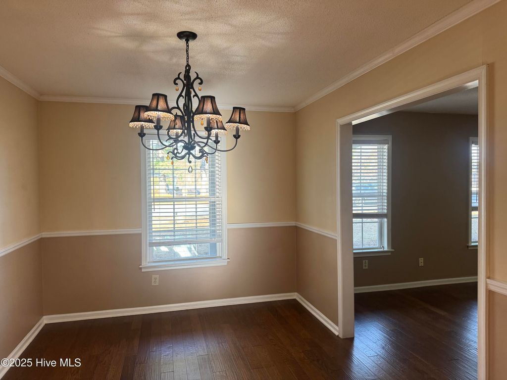 Photo of 107 Plantation Boulevard, Jacksonville, NC 28540 (MLS # 100544175)