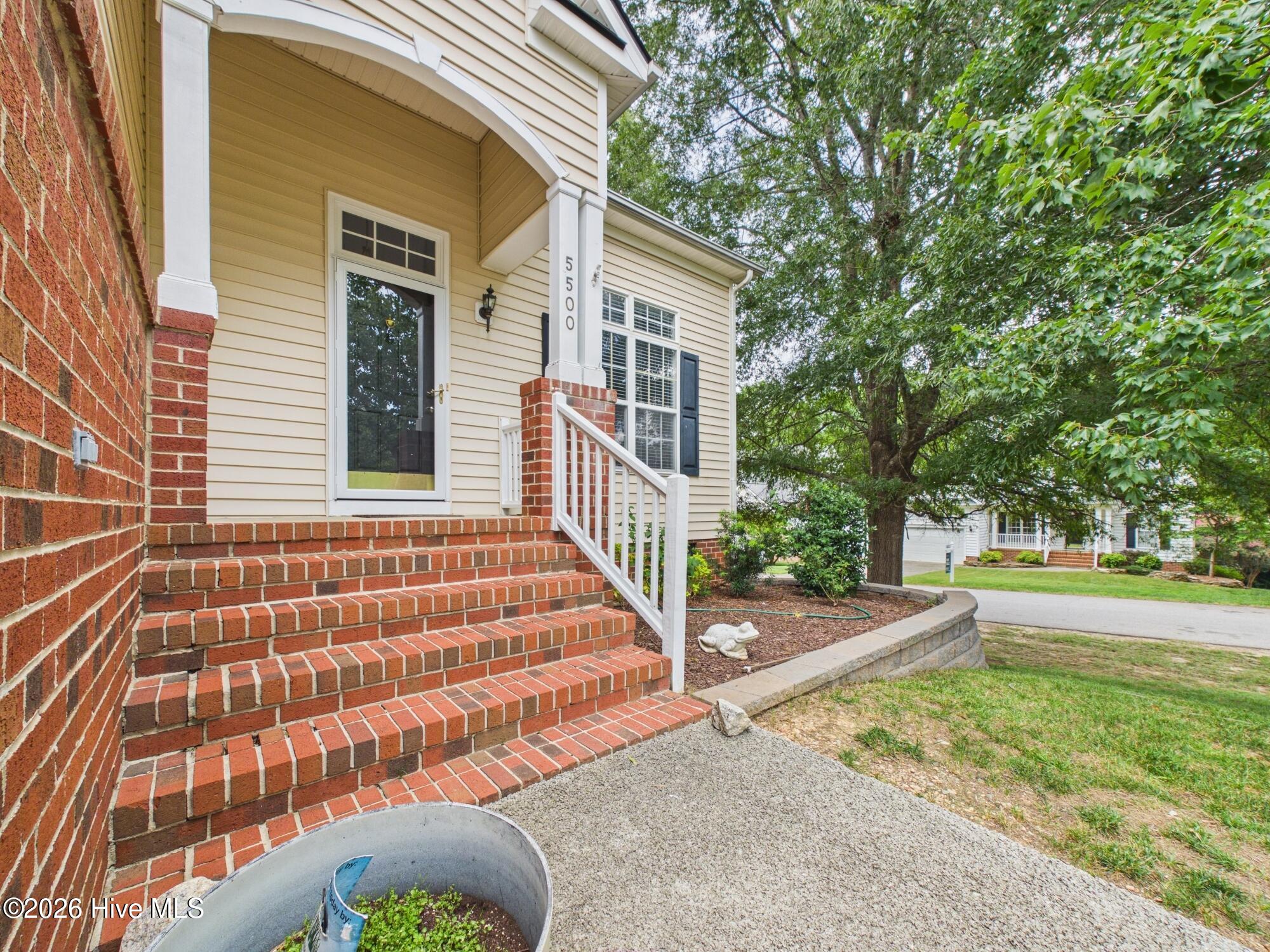 5500 Yates Garden Lane