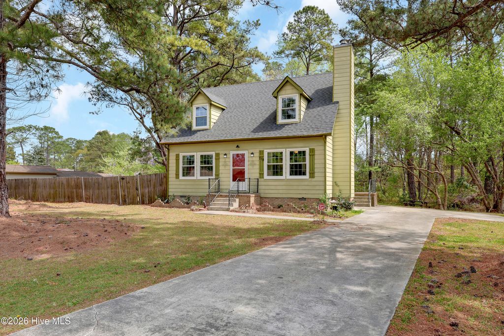 Photo of 118 Deerfield Road, Castle Hayne, NC 28429 (MLS # 100564655)