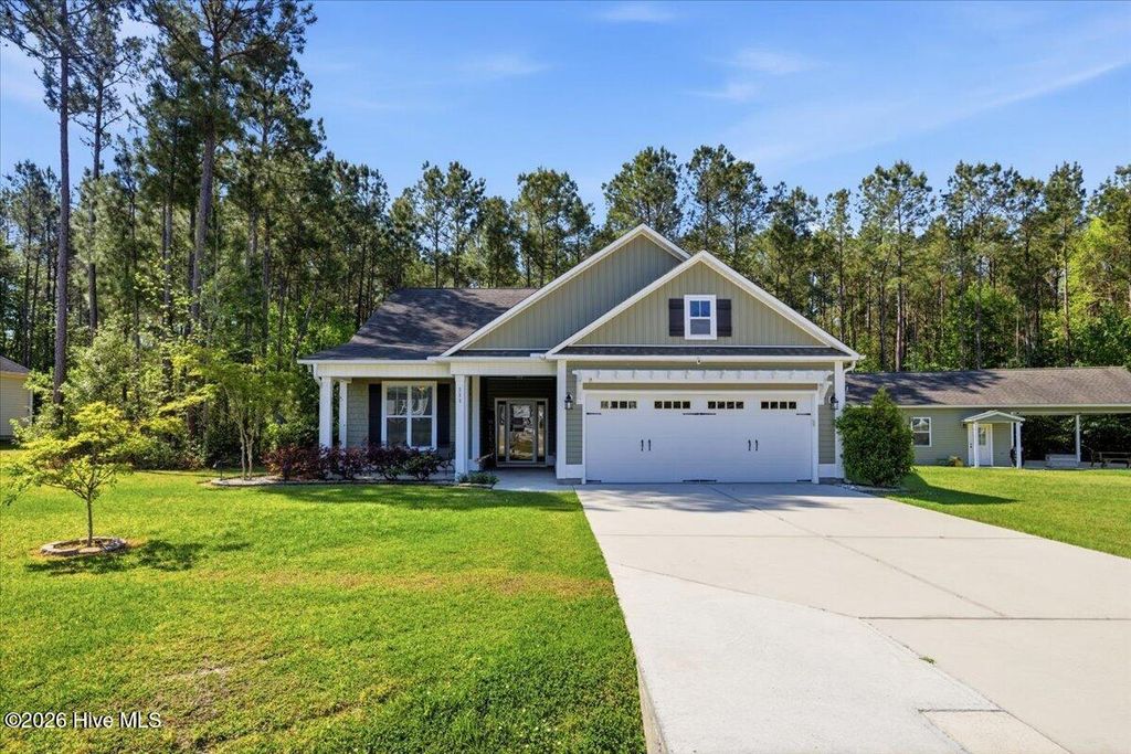 Photo of 111 W Huckleberry Way, Rocky Point, NC 28457 (MLS # 100568053)