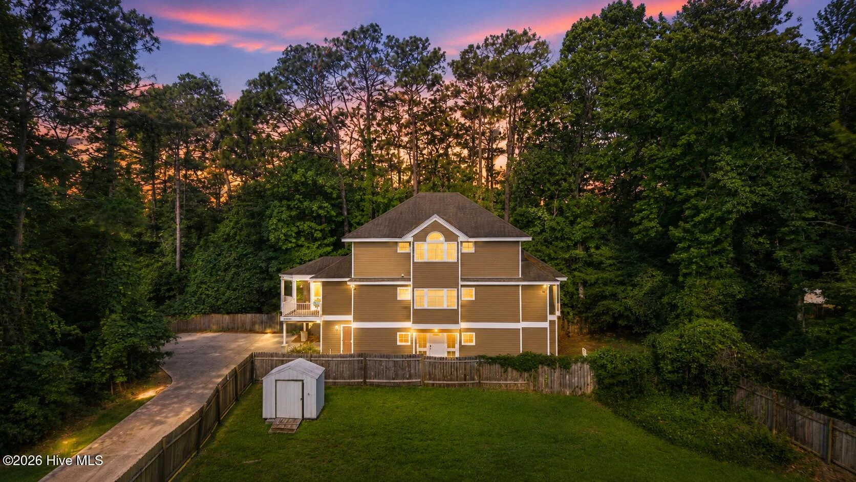 4806 Collegiate Drive