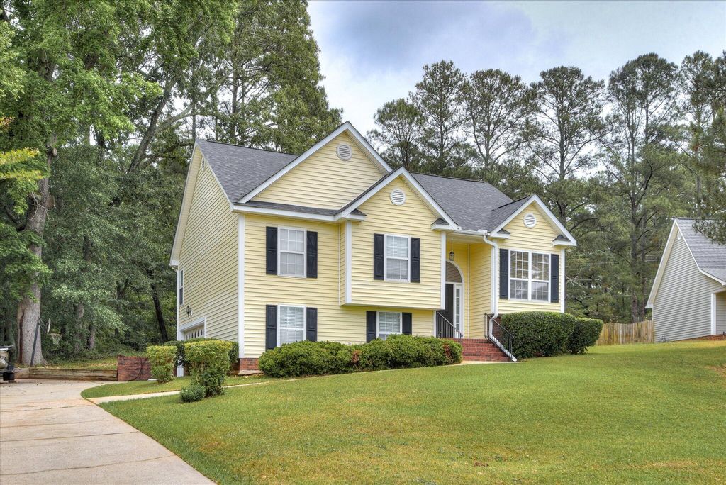 Photo of 1060 Willow Woods Drive, Aiken, SC 29803 (MLS # 555383)