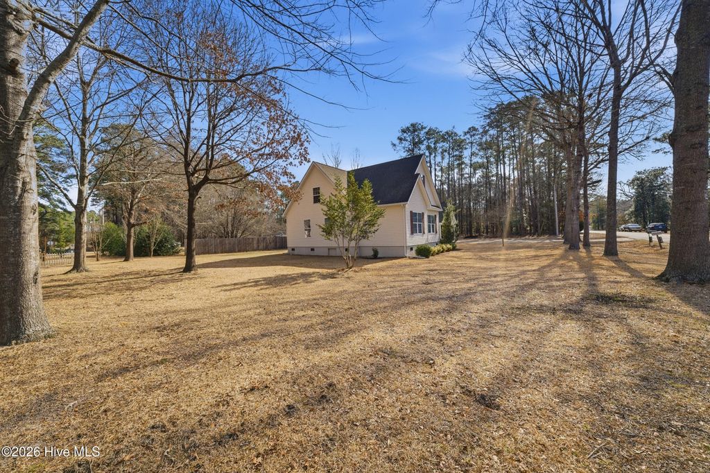 Photo of 213 Shoshone Trail, Edenton, NC 27932 (MLS # 100559424)