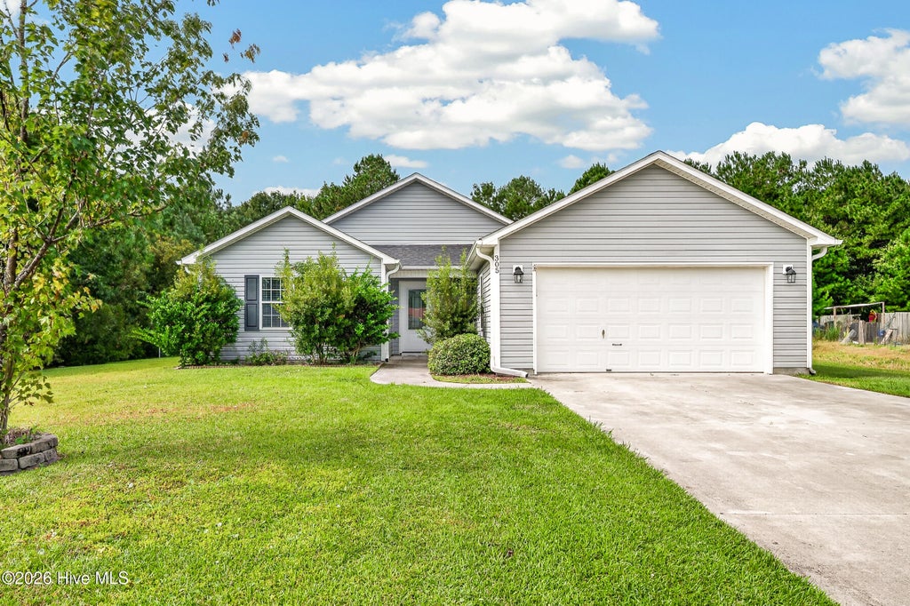 Photo of 305 N Elisa Lane, Hubert, NC 28539 (MLS # 100606654)