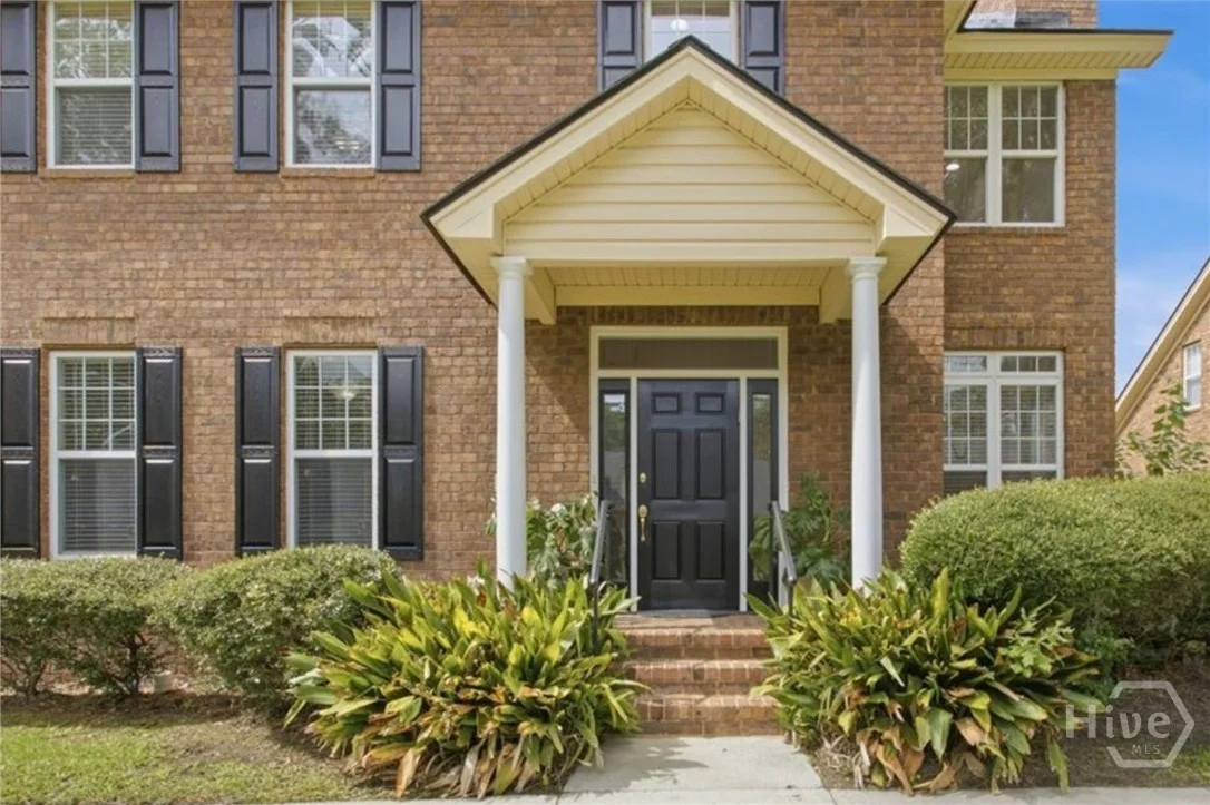 6 Roundtree Circle