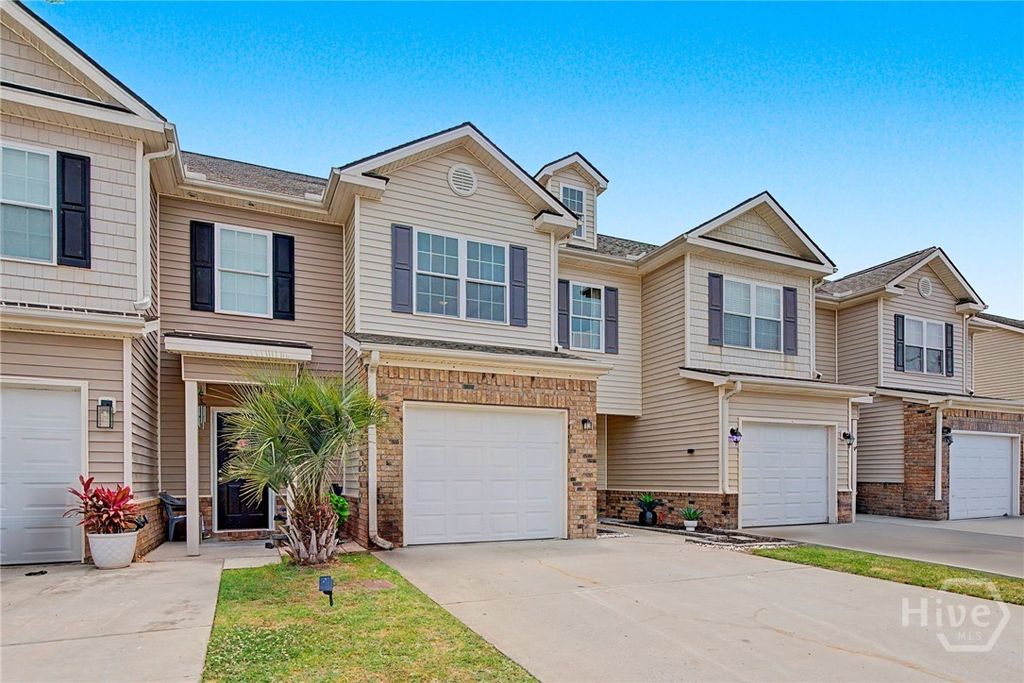 Photo of 345 Canyon Oak Loop, Richmond Hill, GA 31324 (MLS # SA354440)