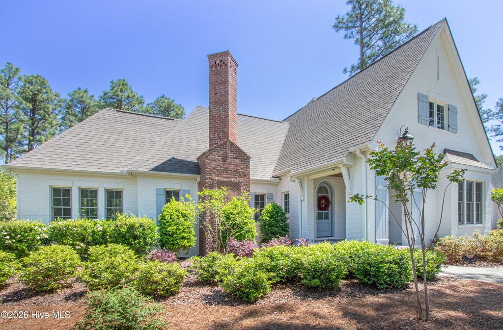 Photo of 117 Chanticleer Drive, Pinehurst, NC 28374 (MLS # 100572399)