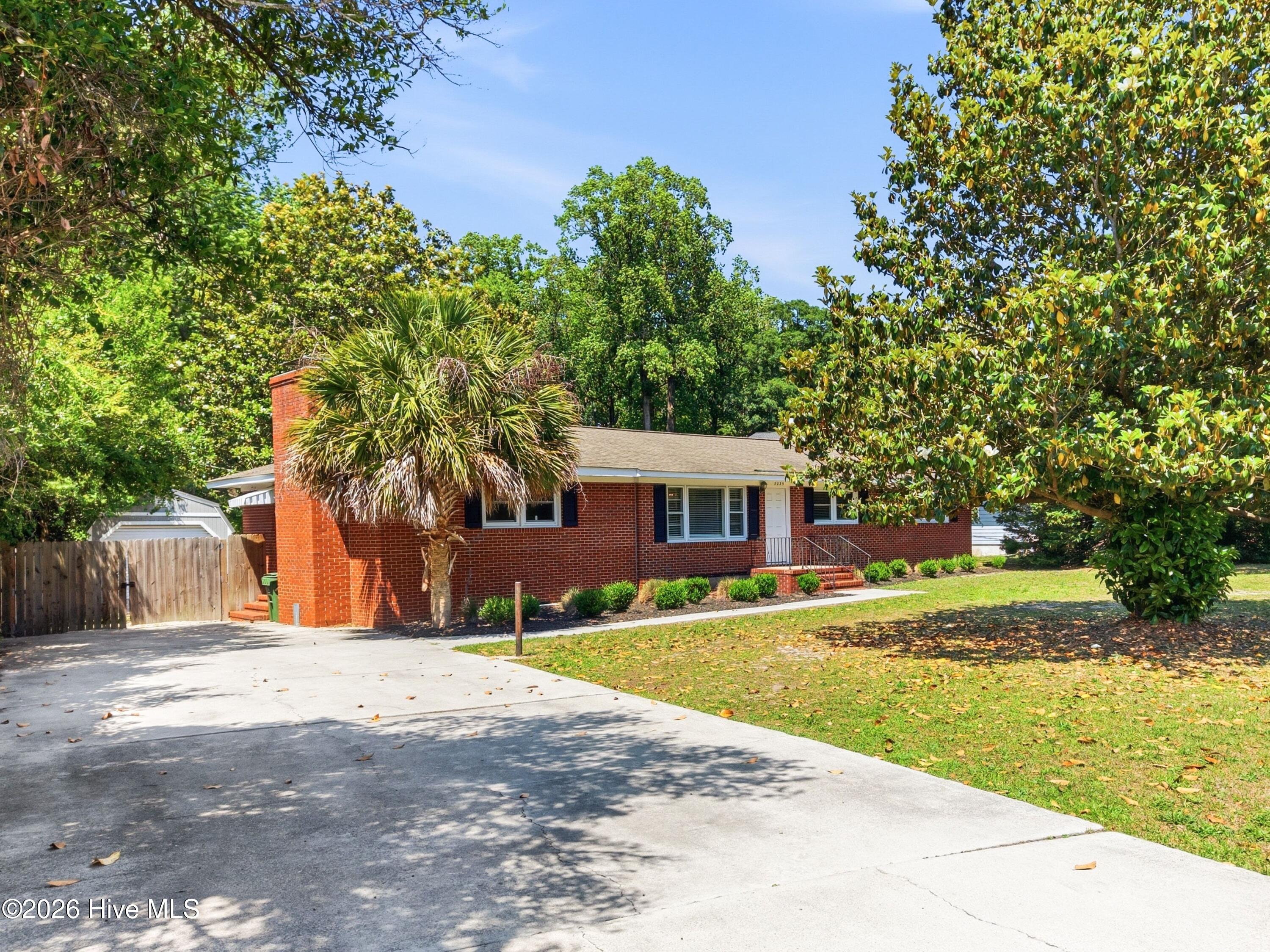 5335 Andover Road