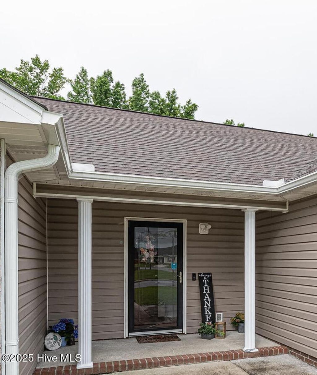 Photo of 3840 Countryaire Drive, Ayden, NC 28513 (MLS # 100565393)