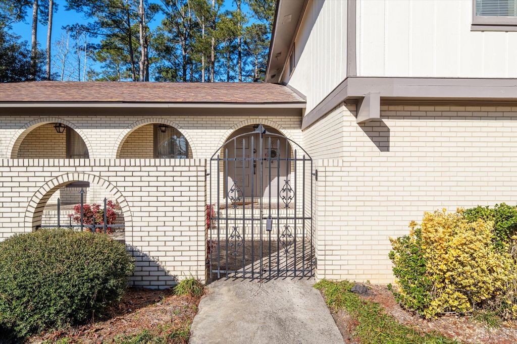 Photo of 3525 Pebble Beach Drive, Martinez, GA 30907 (MLS # 551862)