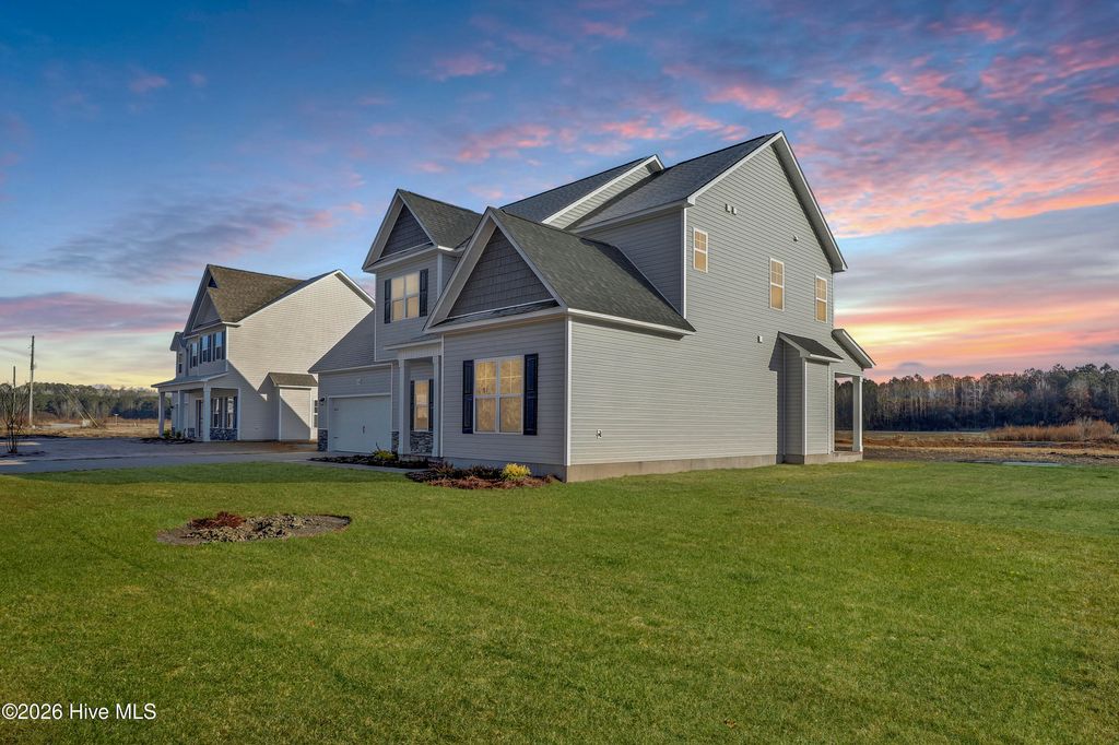 Photo of 1106 Lunenburg Place #Lot 78, Jacksonville, NC 28540 (MLS # 100510368)