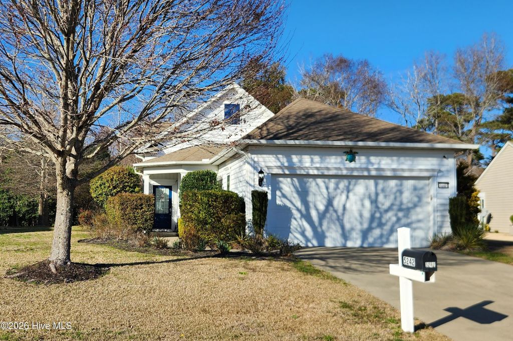 Photo of 5242 Windward Way, Southport, NC 28461 (MLS # 100558549)