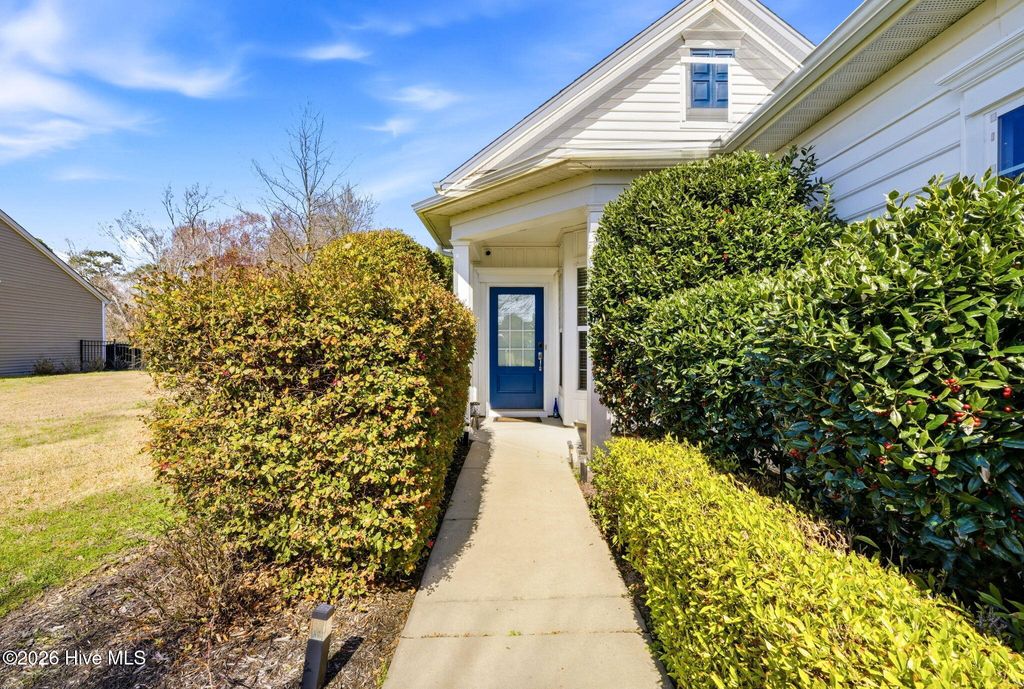 Photo of 5242 Windward Way, Southport, NC 28461 (MLS # 100558549)