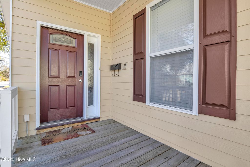 Photo of 518 Wright Street, Wilmington, NC 28401 (MLS # 100548856)