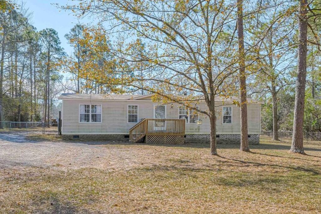 Photo of 433 Hickory Drive, North Augusta, SC 29860 (MLS # 550485)