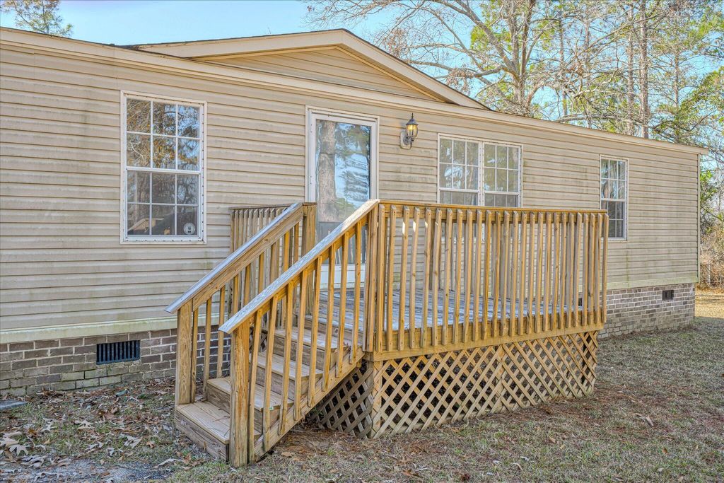 Photo of 433 Hickory Drive, North Augusta, SC 29860 (MLS # 550485)