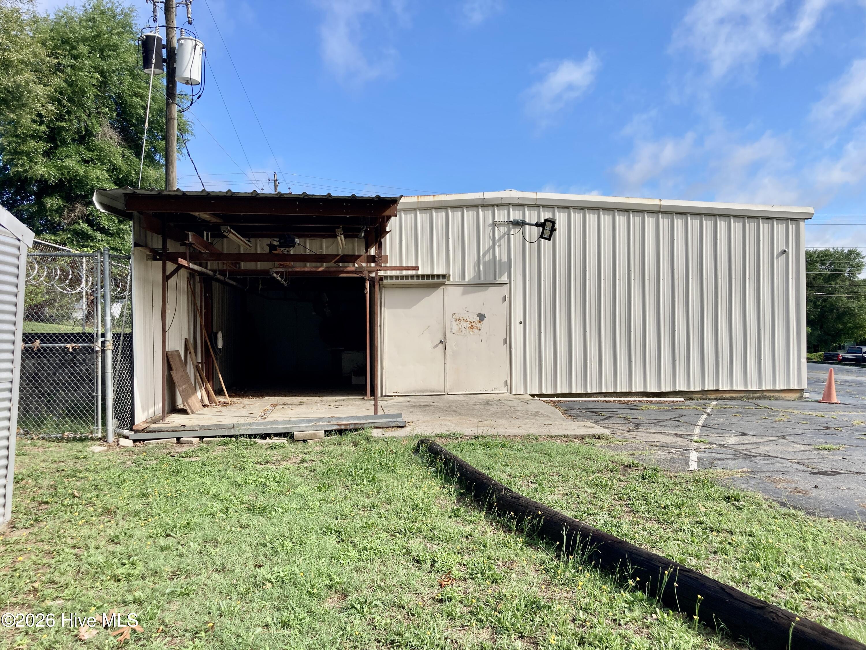 3028 Deans Bridge Road