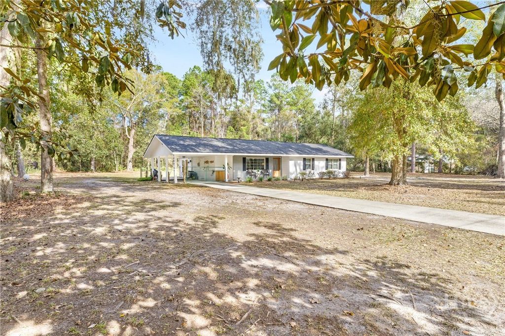 Photo of 509 Martin Road, Hinesville, GA 31313 (MLS # SA346873)