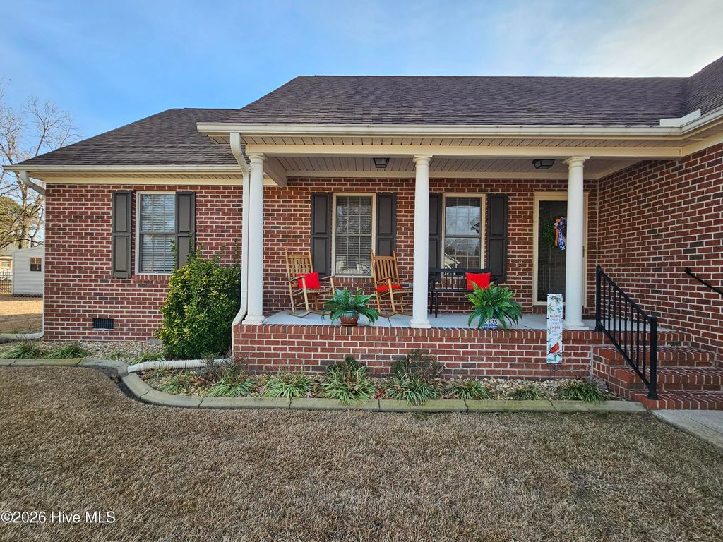 Photo of 400 Grove Street, Clinton, NC 28328 (MLS # 100547613)