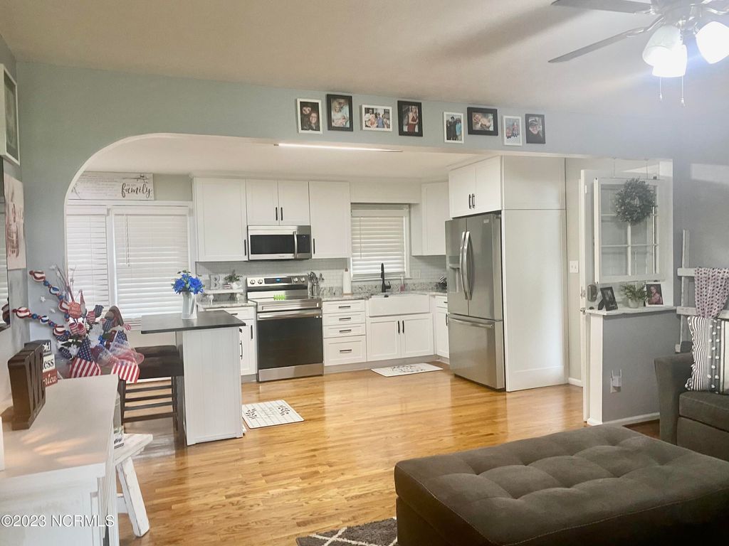 Photo of 166 Pine Tree Lane, Chadbourn, NC 28431 (MLS # 100568887)