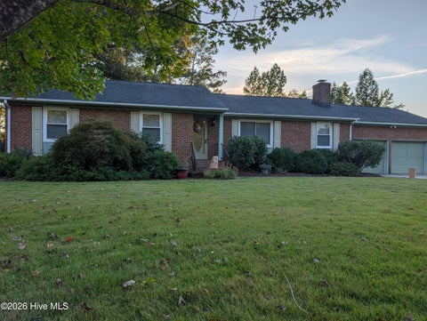 Homes For Sale - 4719 Lakeview Road<br/> Elm City, NC 27822