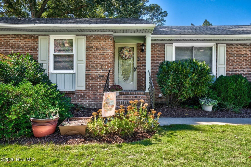 Photo of 4719 Lakeview Road, Elm City, NC 27822 (MLS # 100608730)