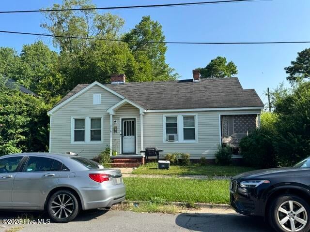 216 E Peyton Avenue