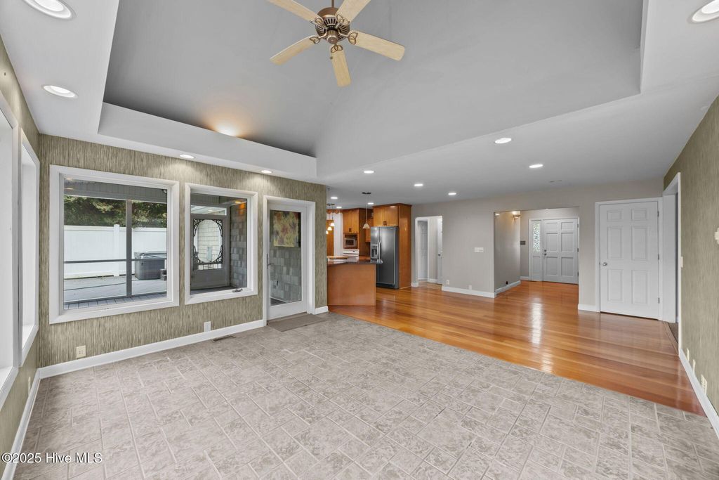 Photo of 102 Trevino Lane, New Bern, NC 28560 (MLS # 100529434)