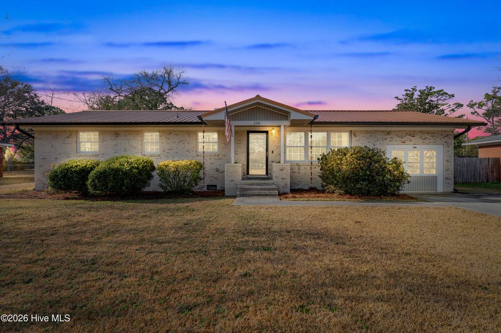 Photo of 106 Green Meadows Drive, Wilmington, NC 28405 (MLS # 100549465)