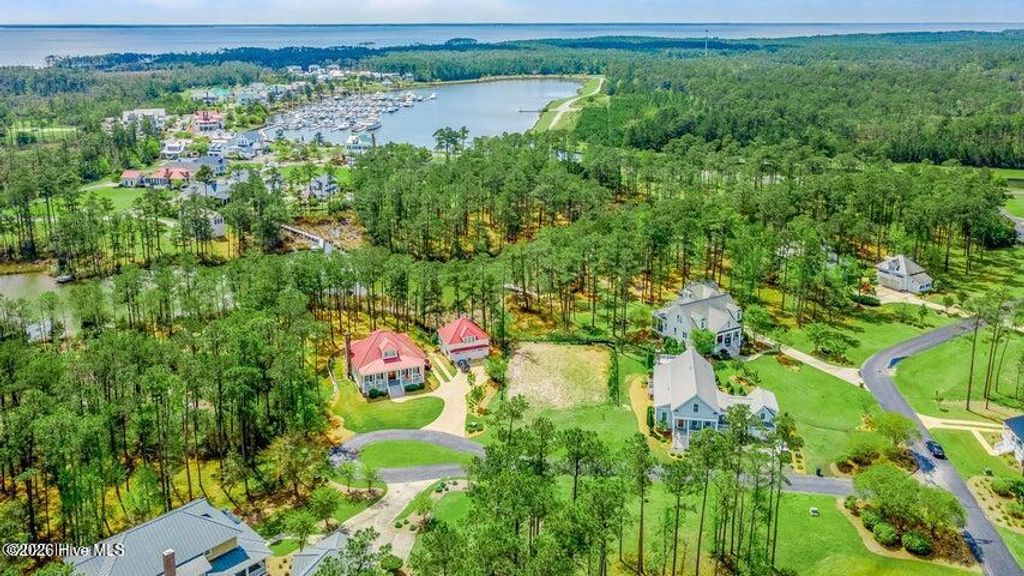 Photo of 32 Quidley Cove, Oriental, NC 28571 (MLS # 100553190)
