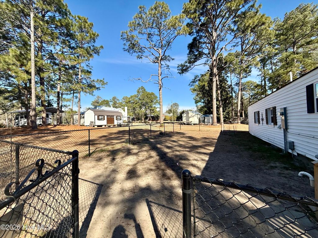 Photo of 405 McKinnon Street, Hamlet, NC 28345 (MLS # 100551785)